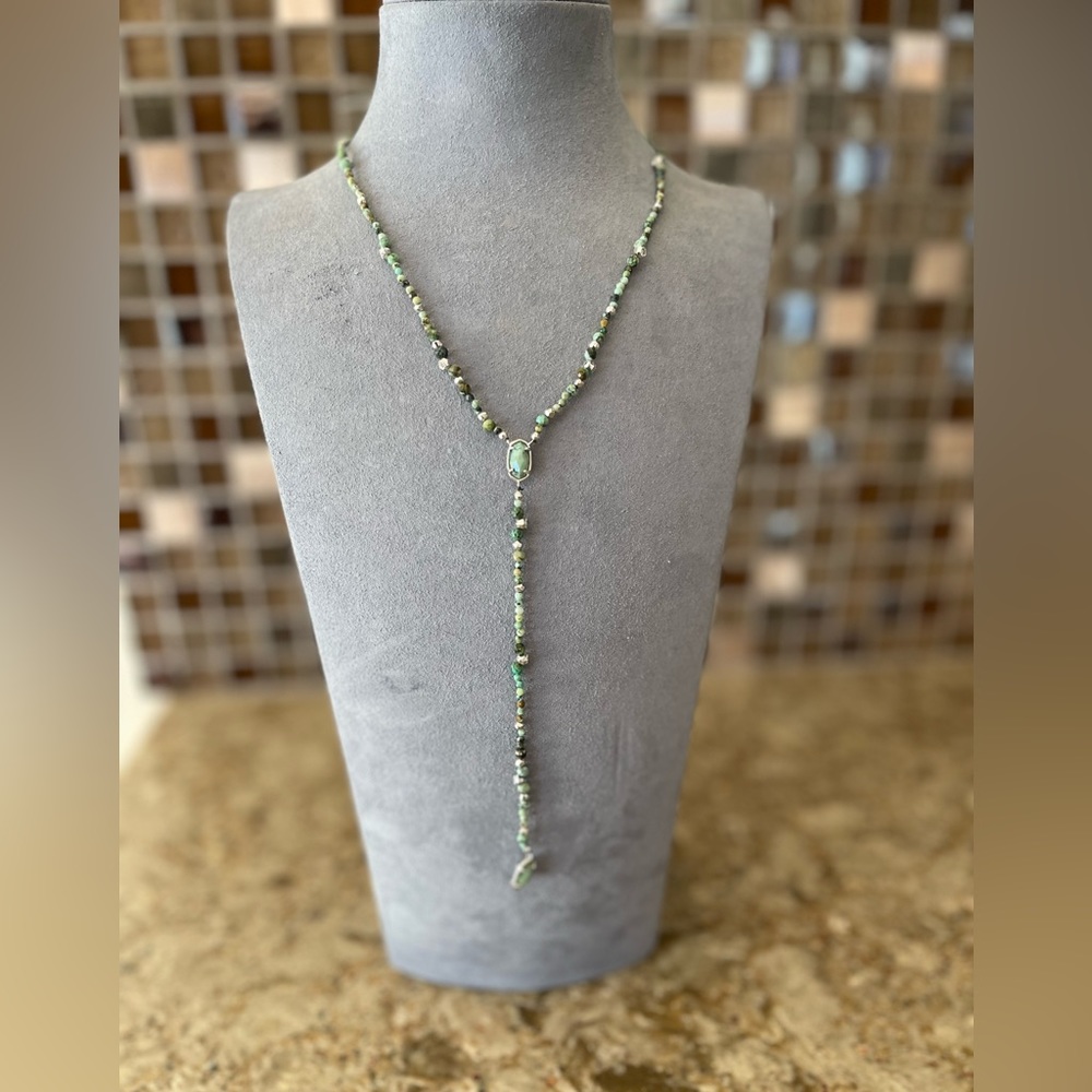 NWT Kendra Scott Bethany necklace